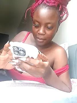 Freechat Tushy_baiby2000 on StripChat