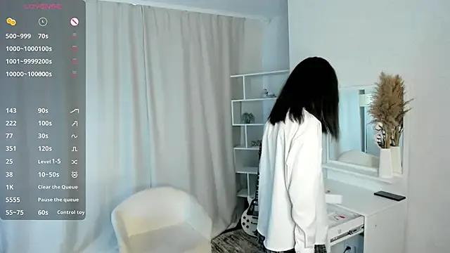 UdelaDodson on StripChat