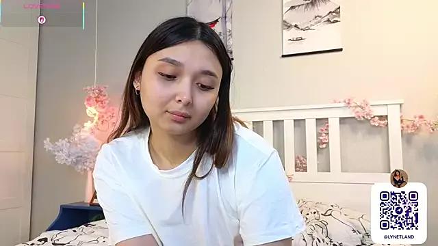 Freechat UdeleBarns on StripChat