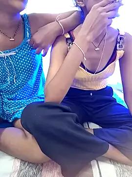 Unique_girls90 on StripChat