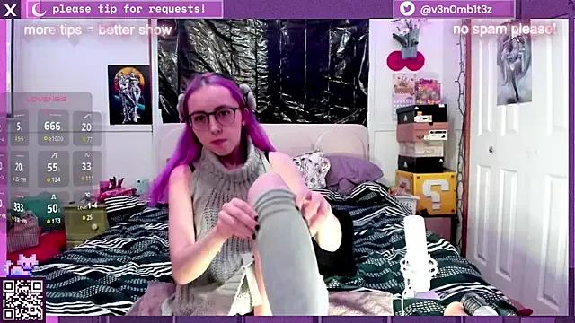 v3n0mb1t3z on StripChat