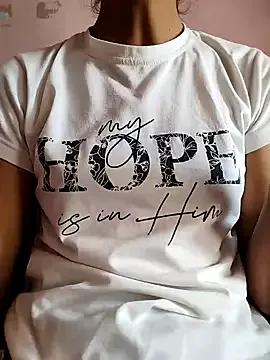 Vanee-23 on StripChat