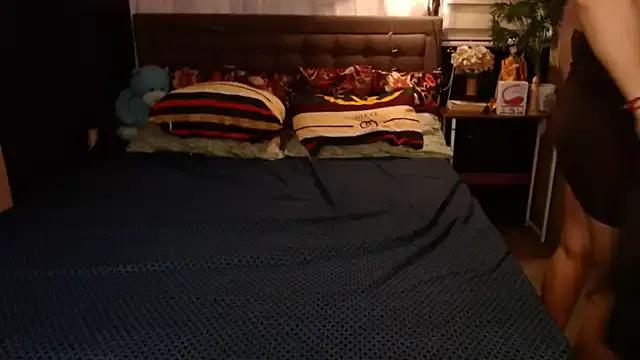 xheavenlytrans on StripChat