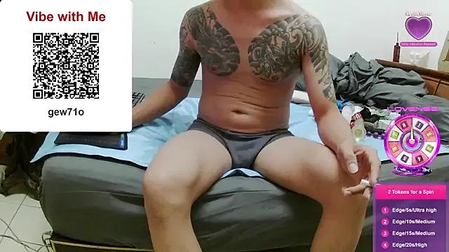 XLJjjjjjjjjjj on StripChat