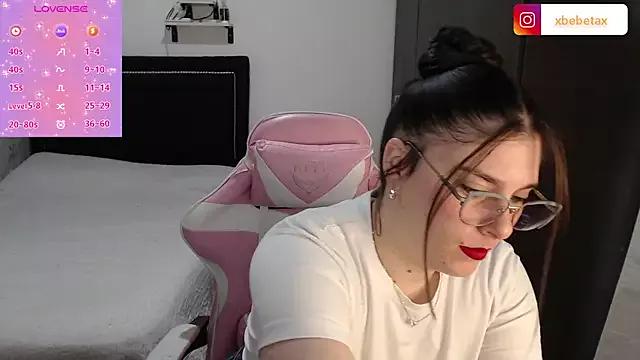 xxbbtaa on StripChat