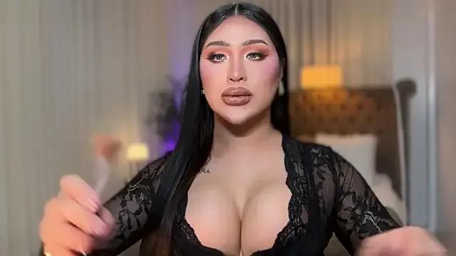 Your_Majesty_Tyra on StripChat