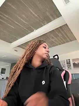 Your_Paris on StripChat