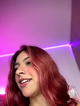 Yovng___Lau on StripChat