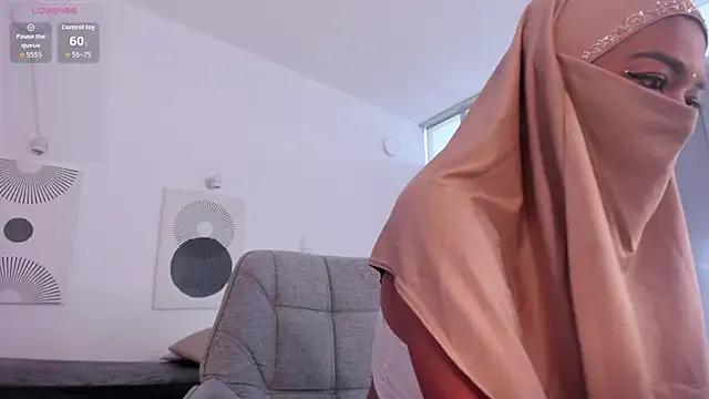 Yuli_arabic on StripChat
